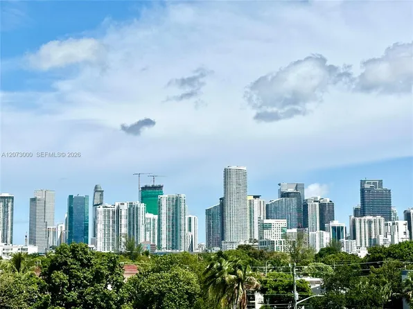 199 SW 12th Ave APT 415B, Miami, FL 33130