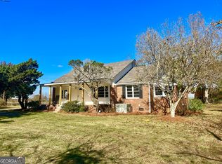 1556 Columbus Hwy, Hawkinsville, GA 31036