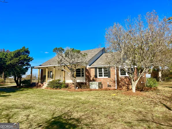 1556 Columbus Hwy, Hawkinsville, GA 31036