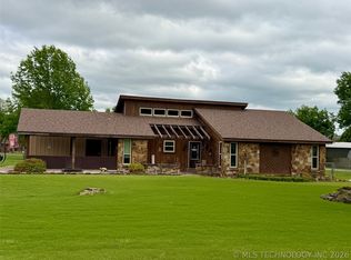 860 Lori Ln, Vinita, OK 74301