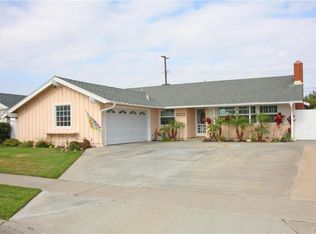 17552 De Long Cir, Huntington Beach, CA 92649