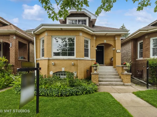 2920 N Long Ave, Chicago, IL 60641