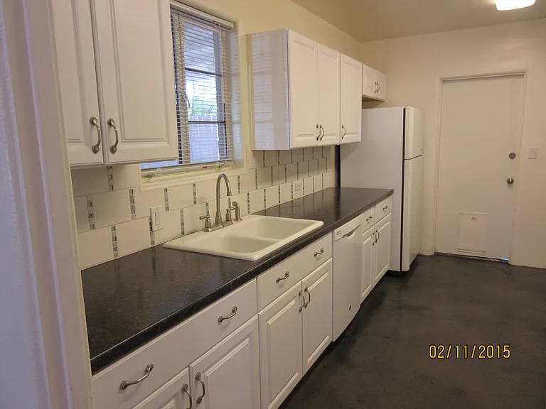 113 W Pierson St — Photo 3