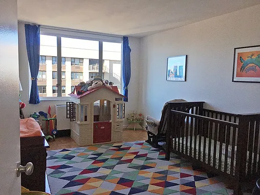 Rented by Corcoran | media 8
