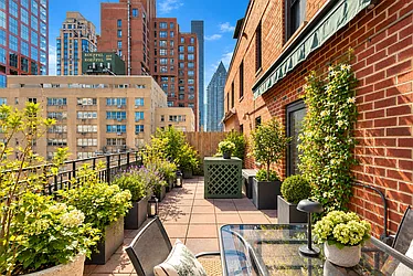 345 East 52nd Street