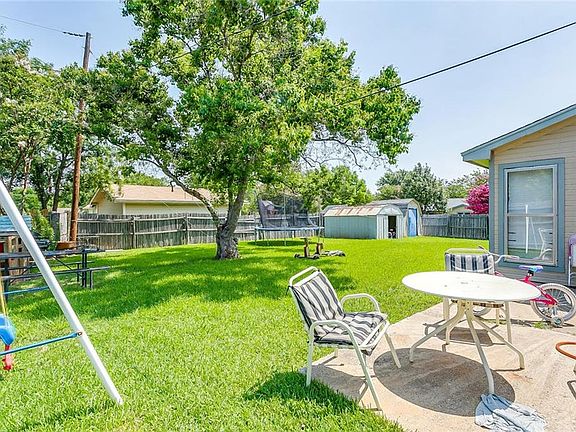 5th image of 3805 Indian Wells Dr