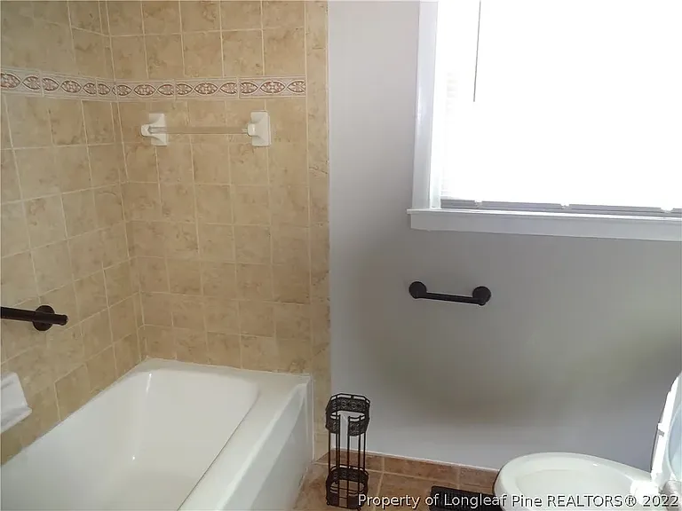 1631 Sweetgum Cir — Photo 1