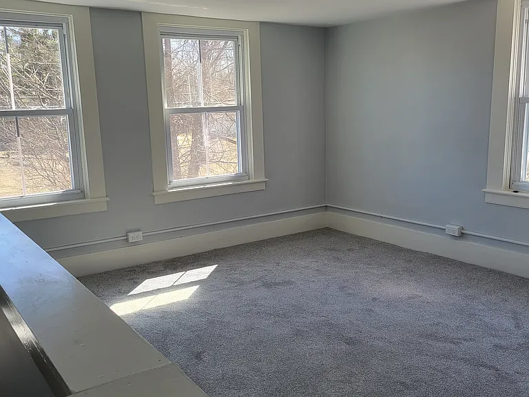 106 Emerson Ave #C — Photo 8
