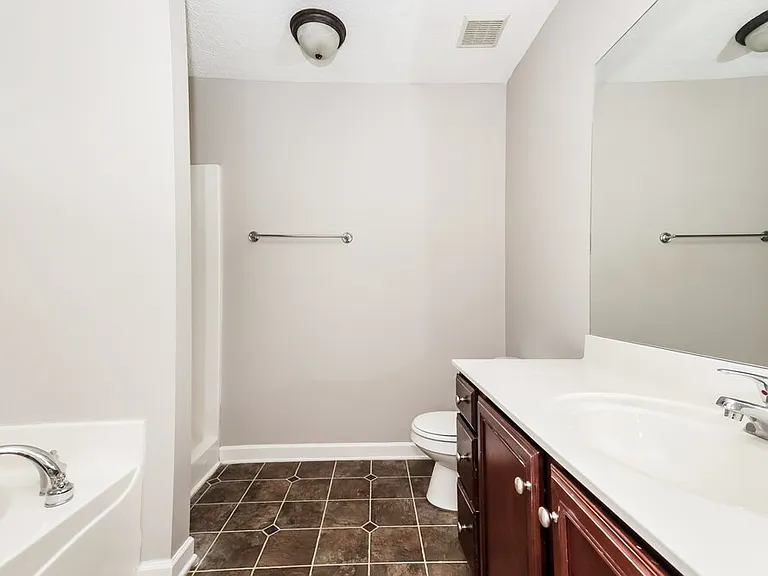 3342 Hamberton Cir — Photo 12