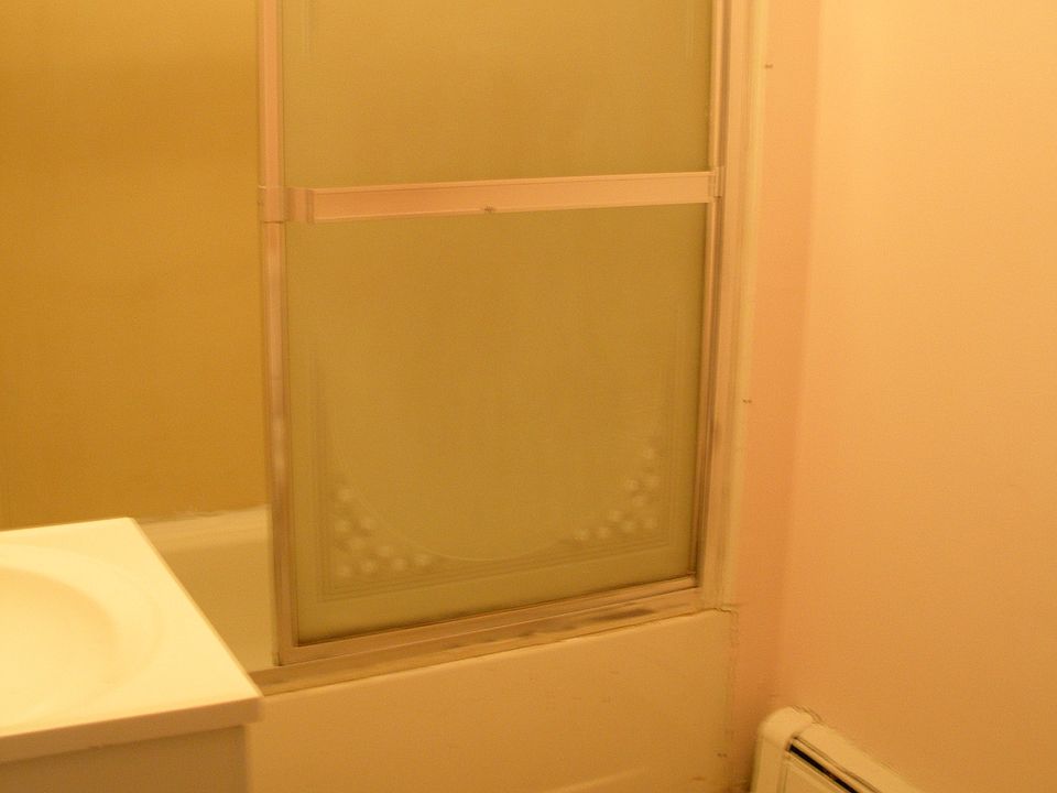 1st image of 1300 Harrison St Frnt 2