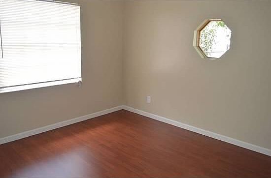 5th image of 2082 San Jose Blvd