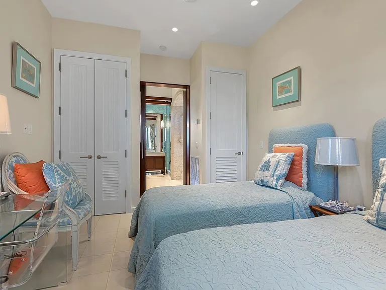 293 Sunset Key Dr #293 — Photo 12