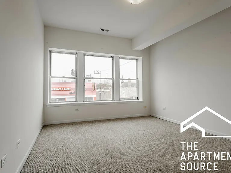 4217 W Irving Park Rd #3A — Photo 7
