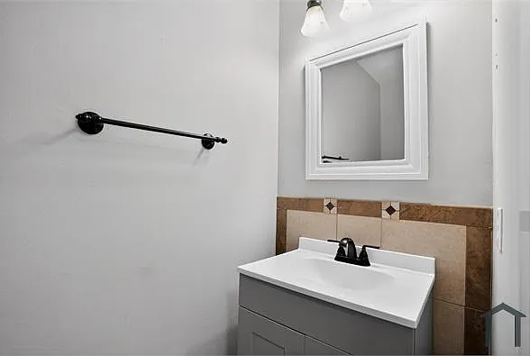 18827 Atasca Oaks Dr — Photo 17