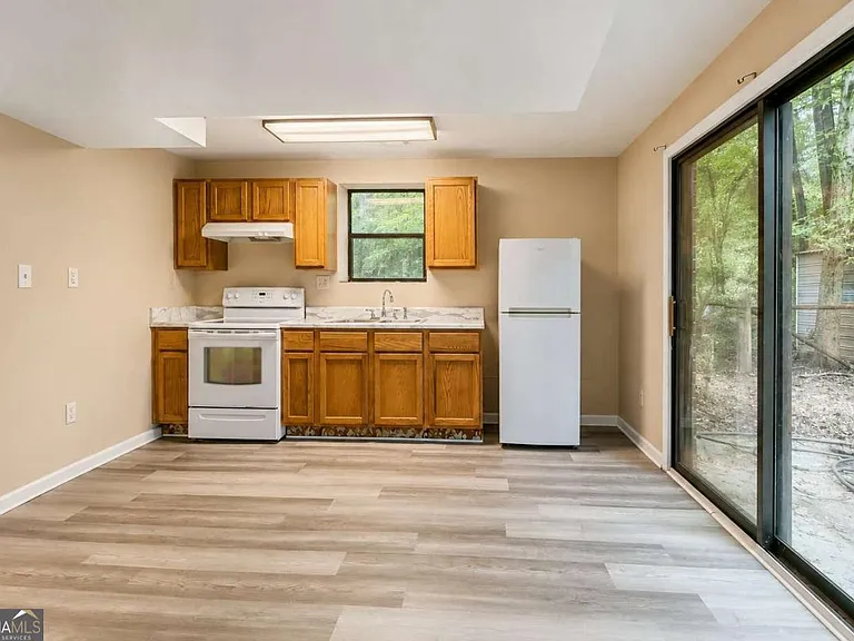 220 Winding Stream Trl — Photo 14