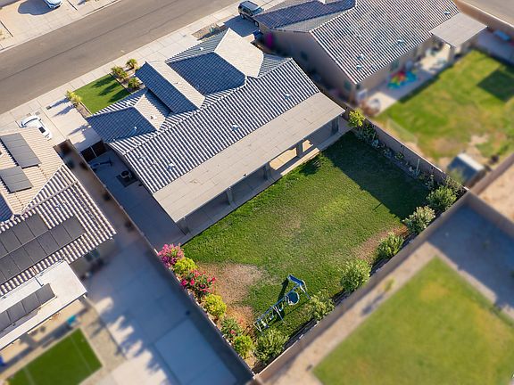 2nd image of 4172 W 27th Ln
