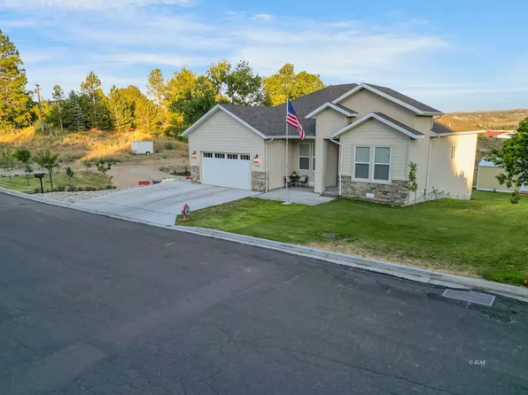 1300 Fairway Dr, Elko, NV 89801