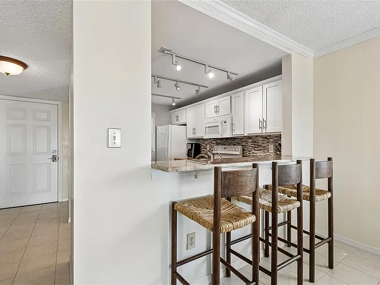 719 Pinellas Bayway S #301 — Photo 15