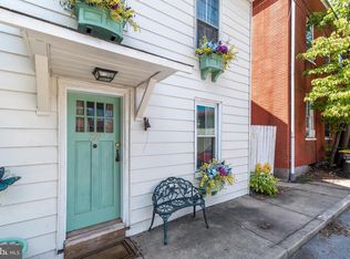 707 Wayside Way, Riegelsville, PA 18077
