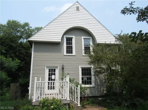 2785 Center Usr St #20, North Kingsville, OH 44068