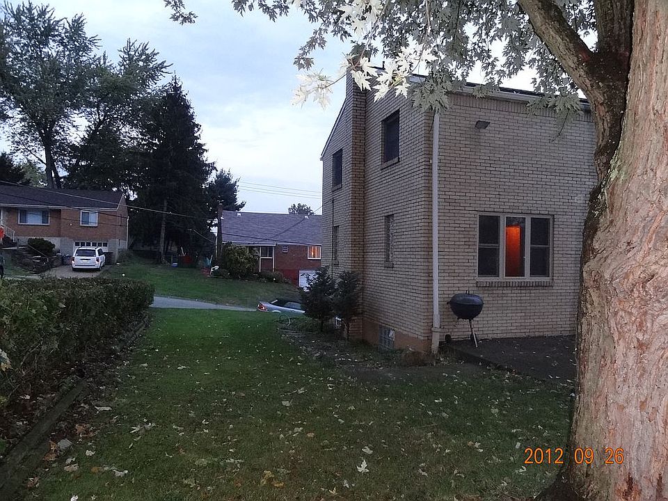 2nd image of 14 Hallmark Dr