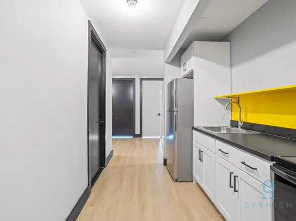 250 Winthrop Street image 6 of 16