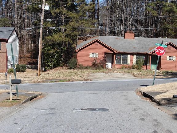 4th image of 2751 Northwood Ct SW