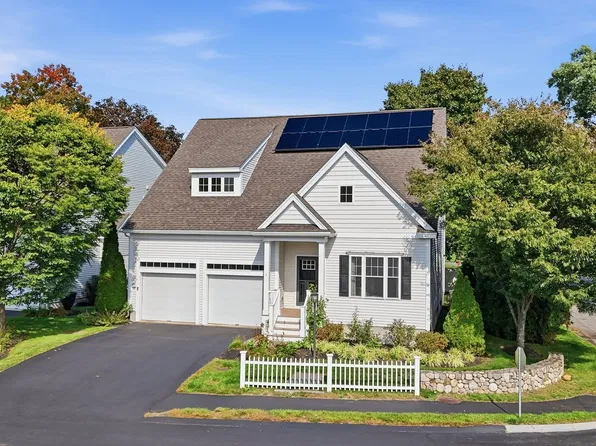 1 Martha Ln, Acton, MA 01720
