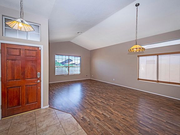 5th image of 2550 N 134th Ave