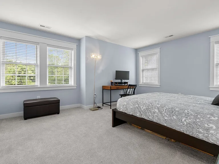 9 Baldwin Ct #9 — Photo 12