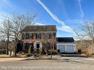 13581 Arcadian Dr, Leesburg, VA
