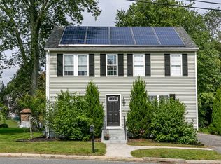 2 Dilla St, Milford, MA 01757