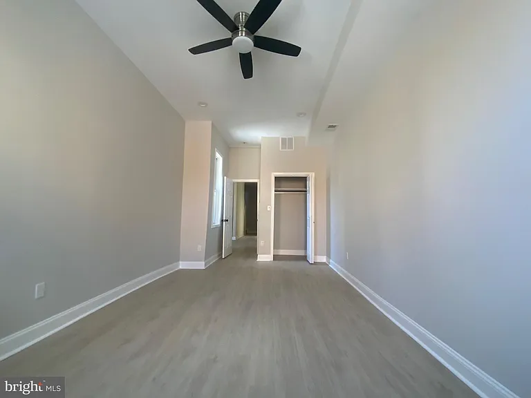 2141 Druid Hill Ave — Photo 18