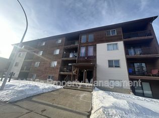 10130 159th St NW, Edmonton, AB T5P 2Z9