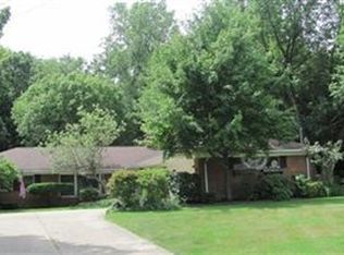 2161 Waynoka Rd, Euclid, OH 44117