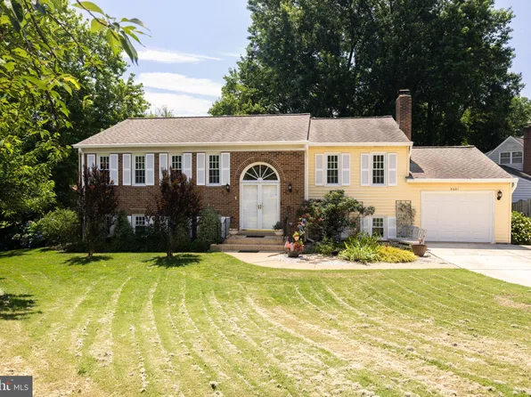 8001 Lake Pleasant Dr, Springfield, VA 22153