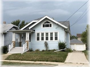 2208 Rupert Blvd, Racine, WI 53405