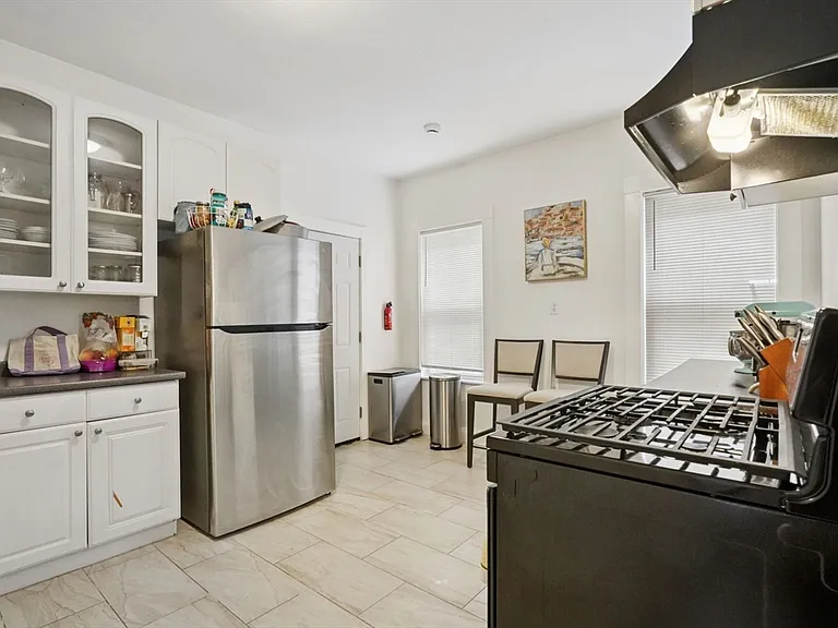 39 Champney St #1 — Photo 6