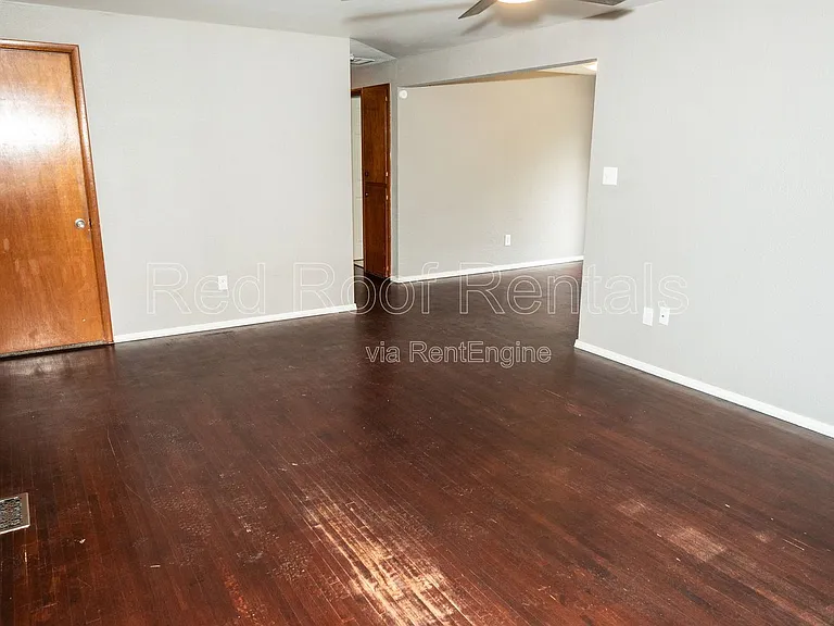 502 138th St E — Photo 8