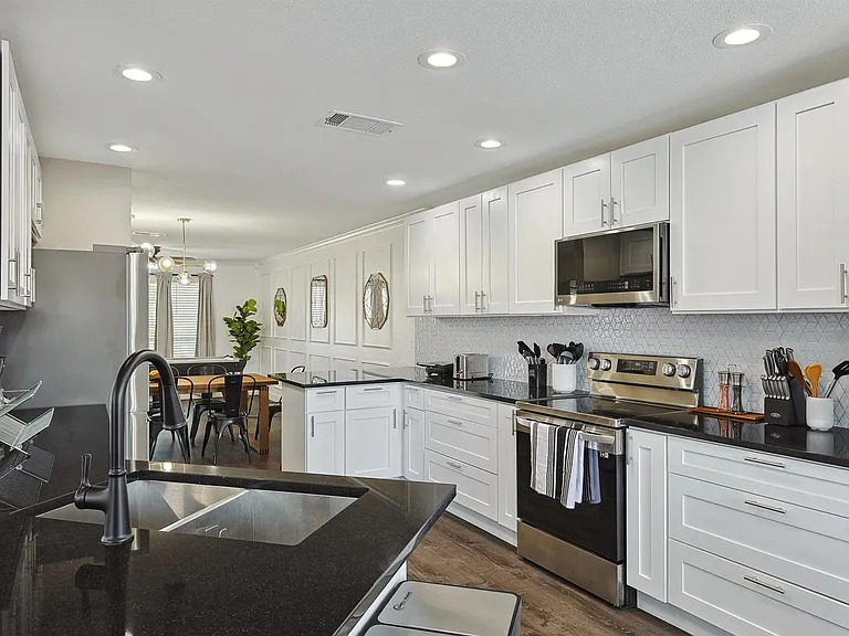 1000 Sagewood Ln — Photo 13
