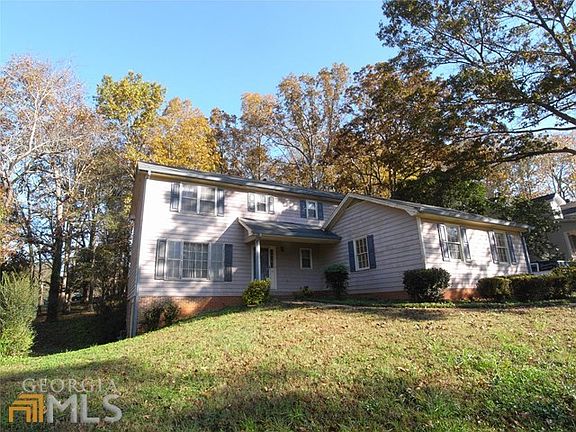 3rd image of 4835 Bexley Dr