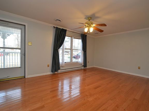 3rd image of 1205 Gwynne Ave