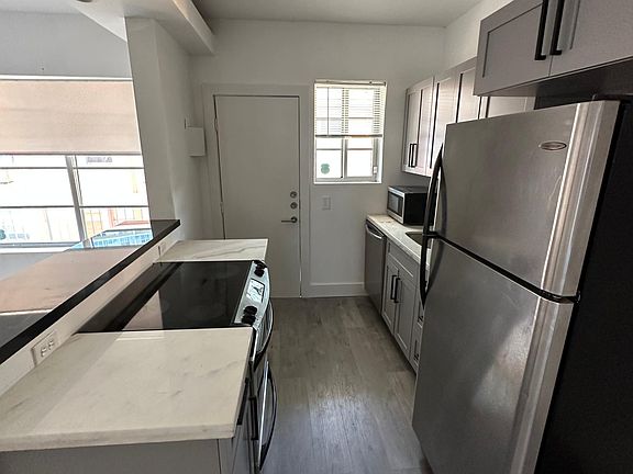 4th image of 1341 15th St APT 203