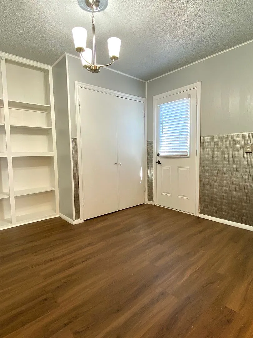 Cute 3 bed 2 bath in the hear of Edmond!! — Photo 4