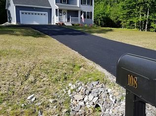 108 Falcon Ridge Rd, Milford, NH 03055