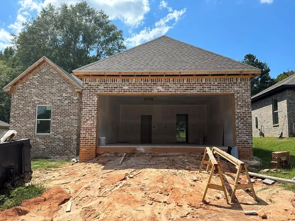 213 Ella Way, Troy, AL 36081