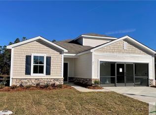 237 Green Meadow Dr, Bloomingdale, GA 31302