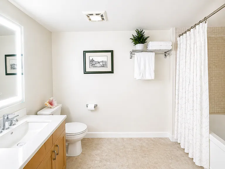 103 Bellevue Ave E #502 — Photo 9