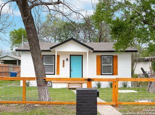 323 Segura St, San Antonio, TX 78237