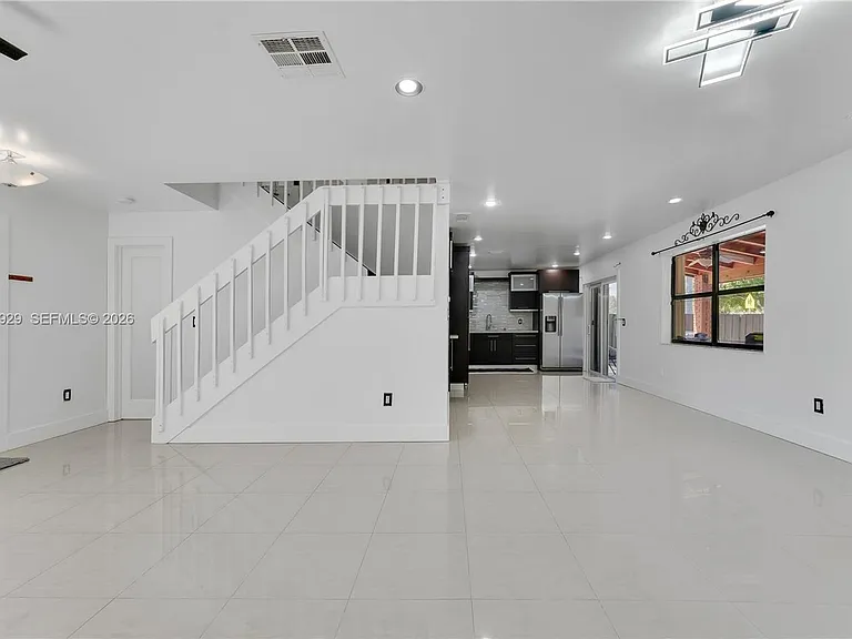 9646 SW 151st Ave #1 — Photo 5